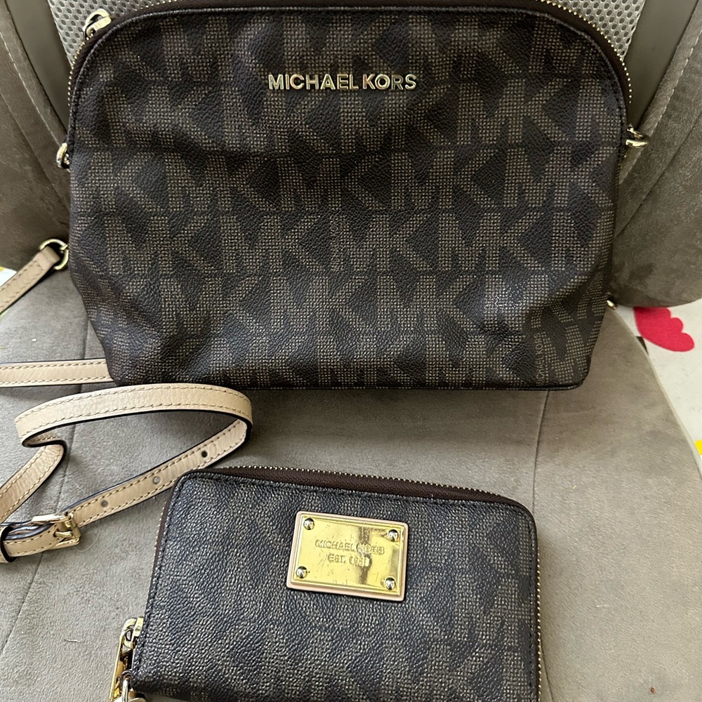 Michael Kors purse & wallet